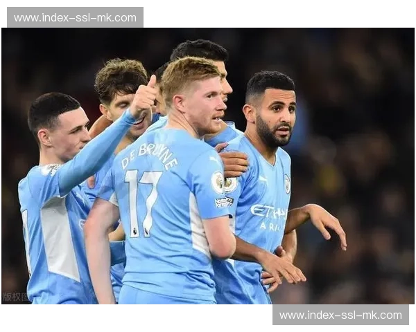 科隆球迷目送球队失利，莱茵能源球场陷入沉寂